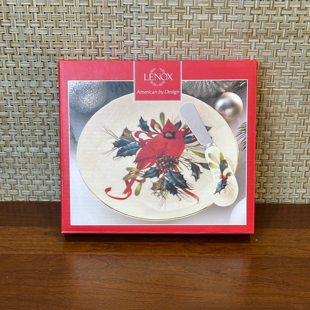 🎄NIB Lenox Winter Greetings Ivory Bone China Cheese Plate and Knife Set